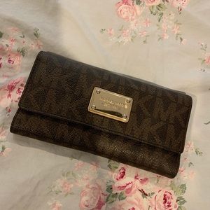 Vintage Micheal Kors Wallet